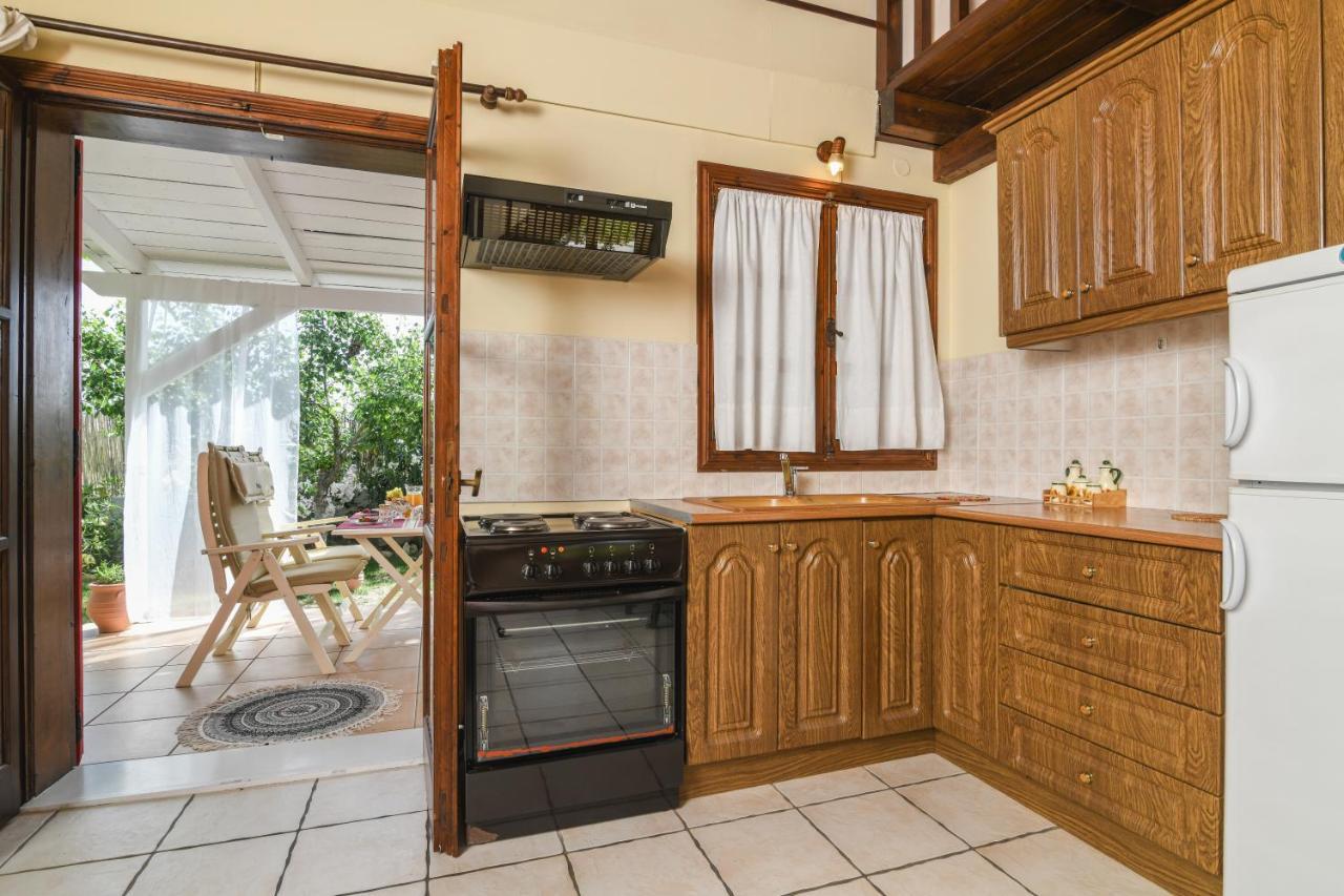 Farm stay Therianos Traditional *