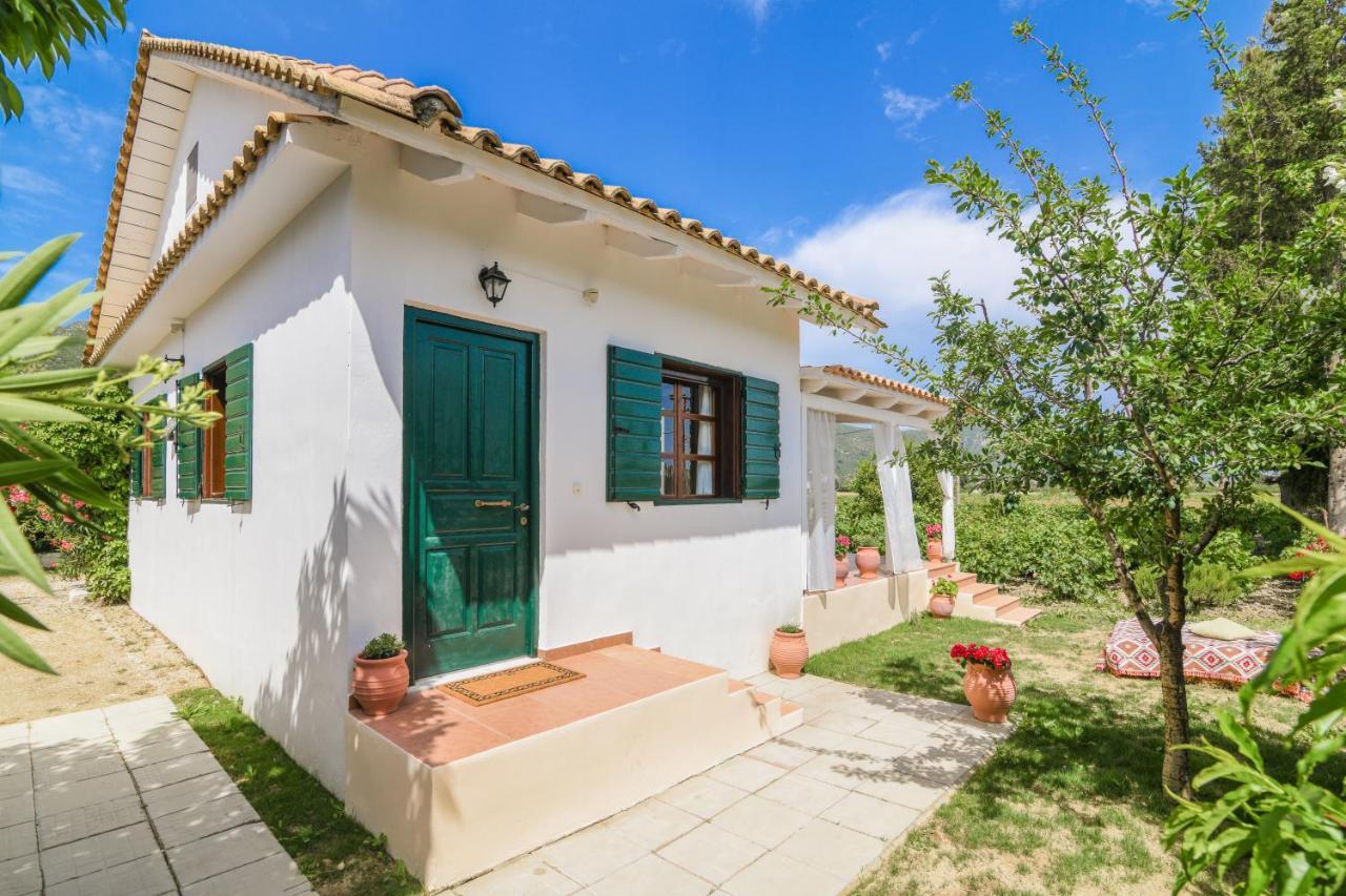 Farm stay Therianos Traditional *