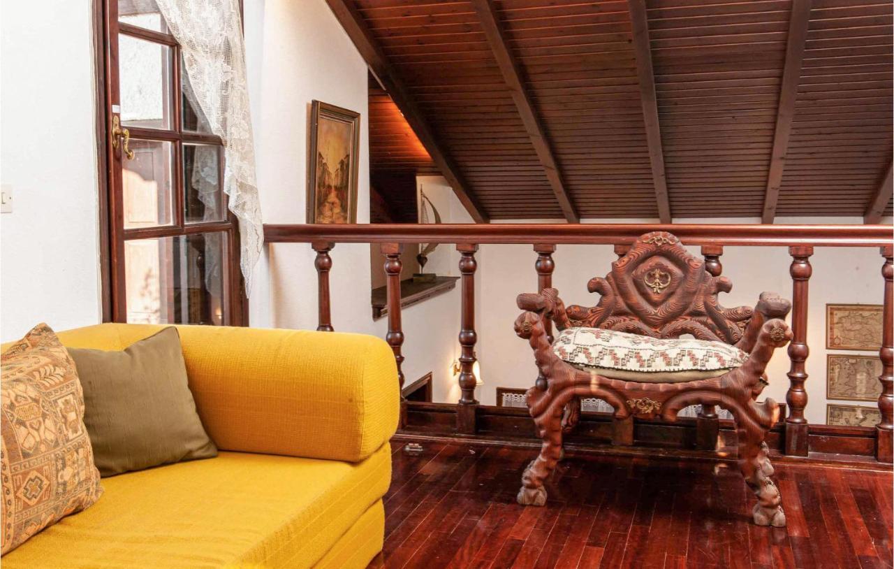 Holiday home Melenia *
