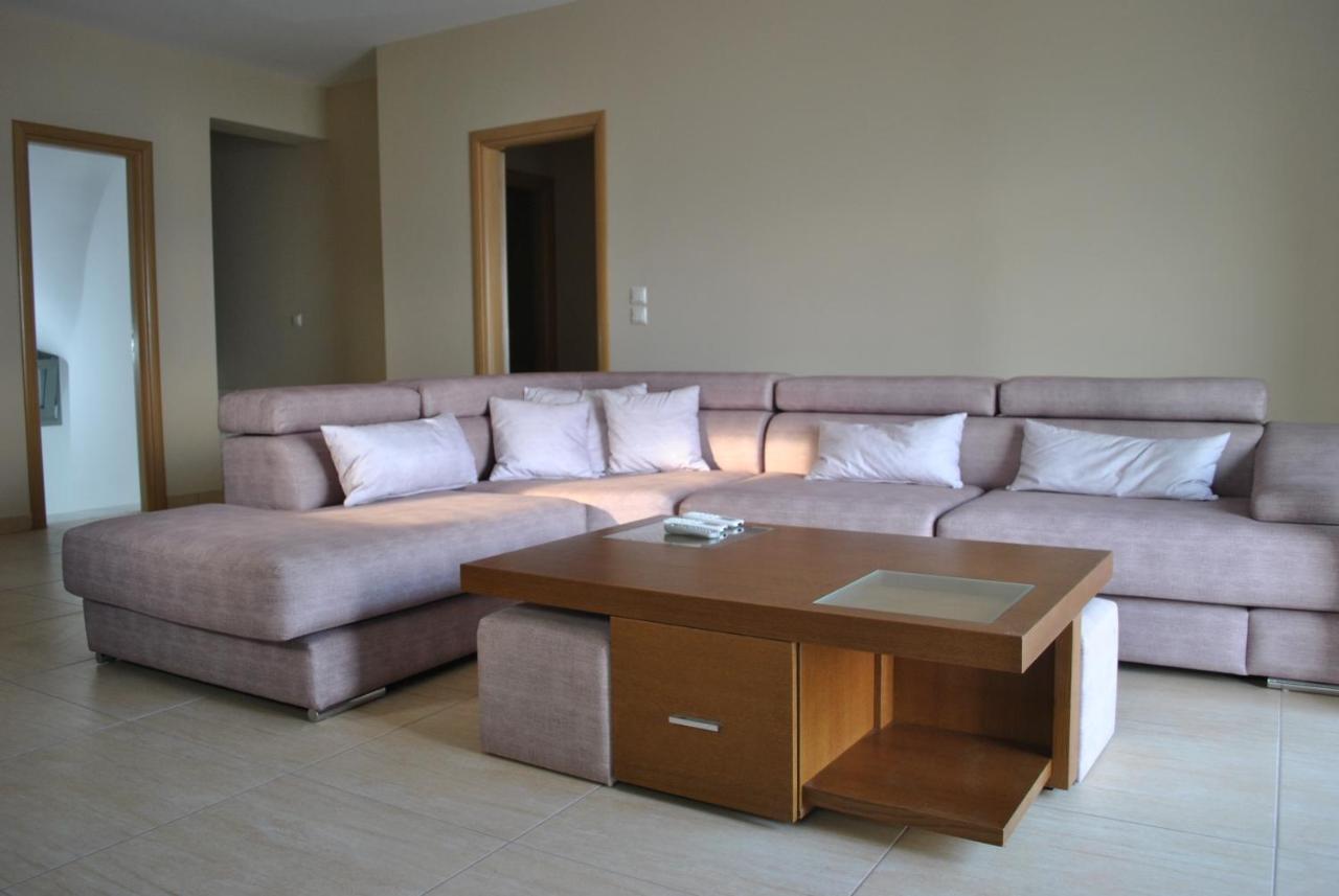 Artemis - Marina * Evia