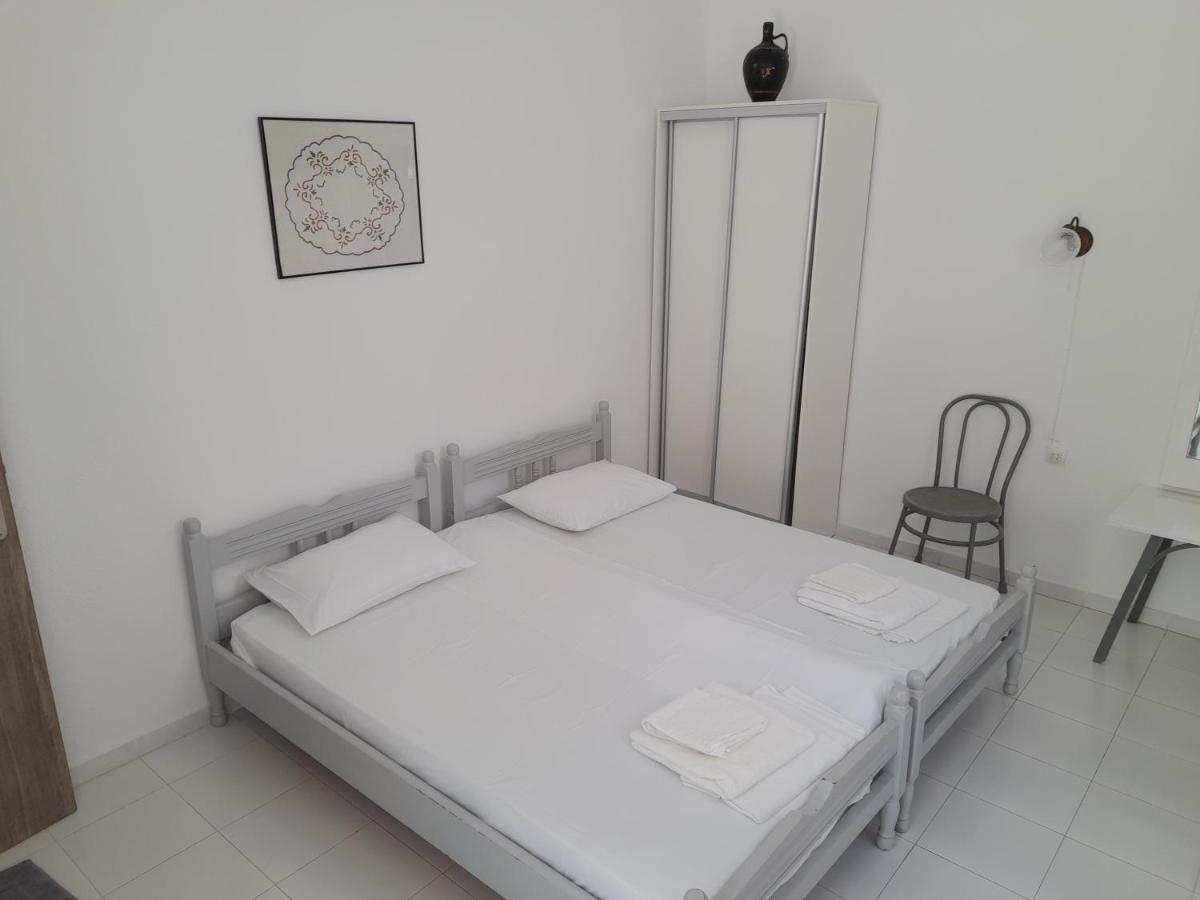 Silver View Batsi (Andros)