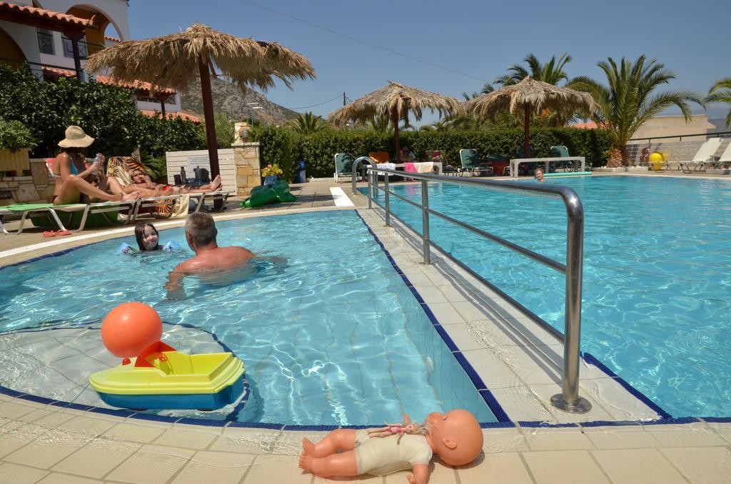 Aretousa Aparthotel Tolo