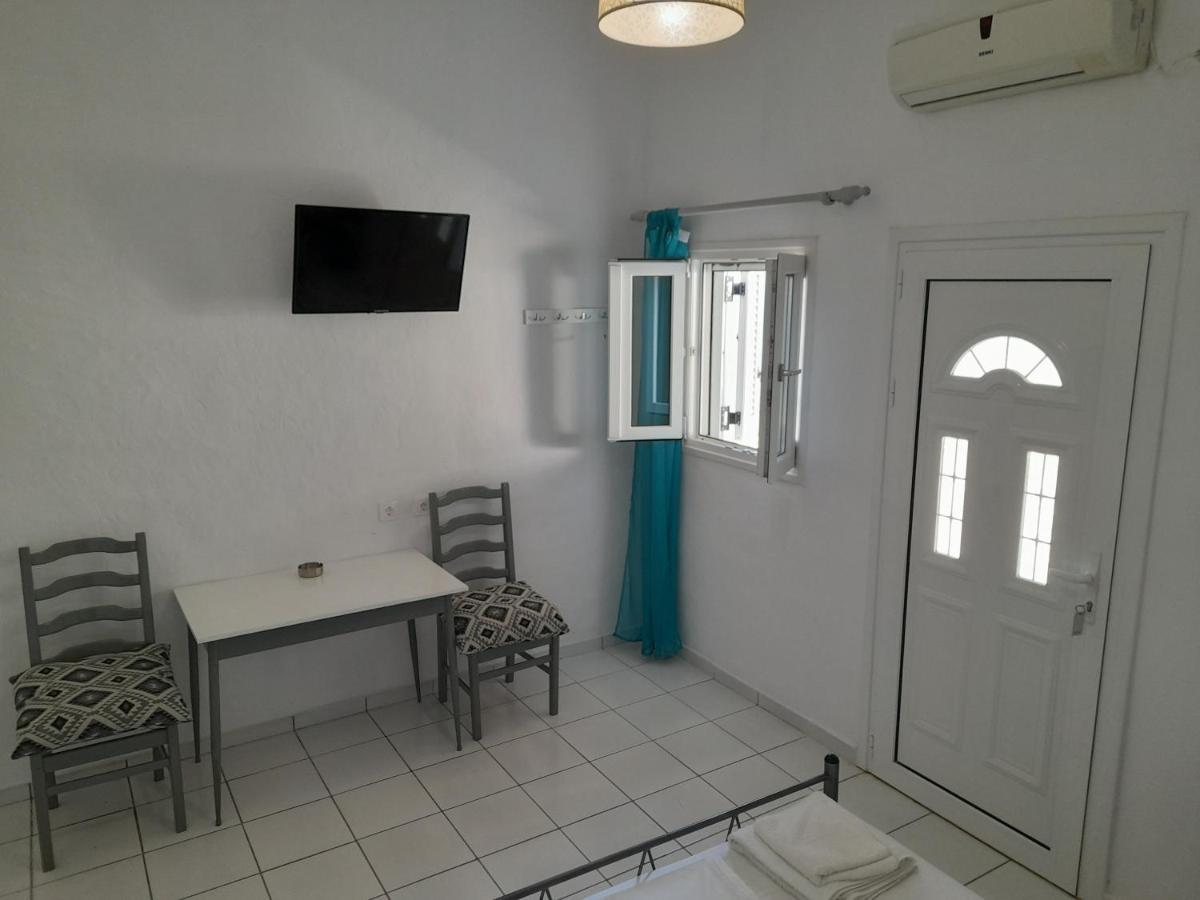 Silver View Batsi (Andros)