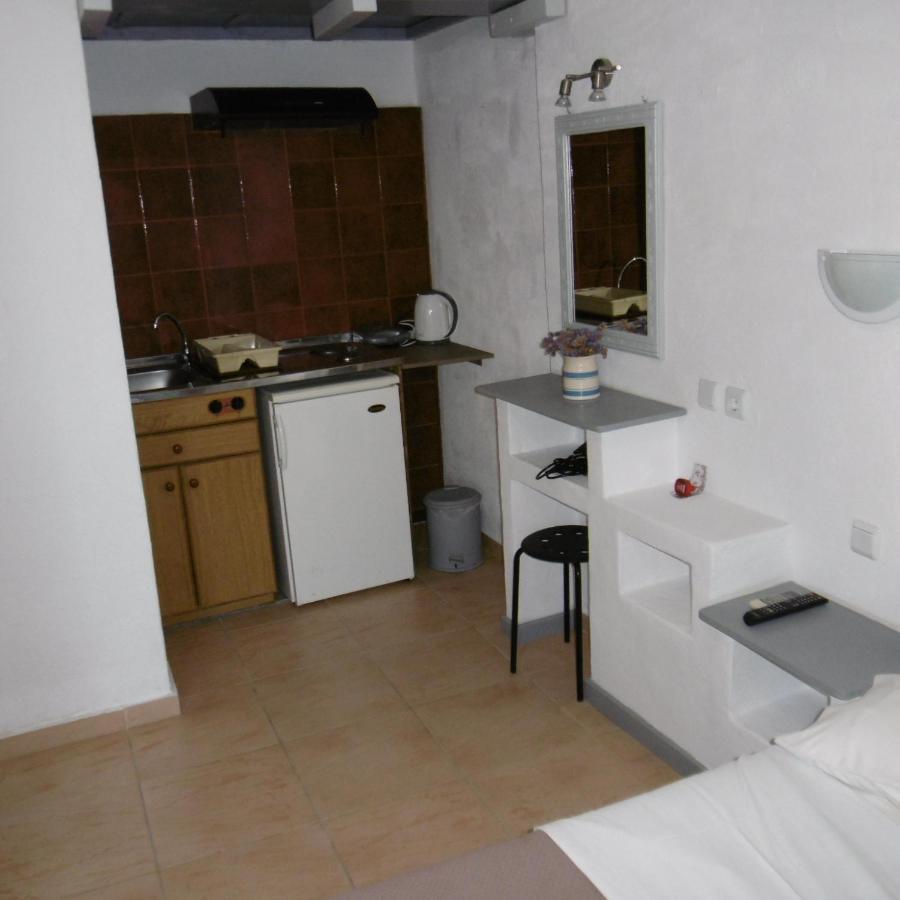 Koxilas Studios Guest house *