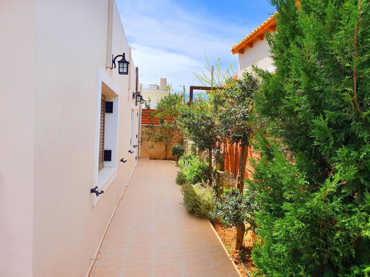 Harma With Private Pool * Roupai