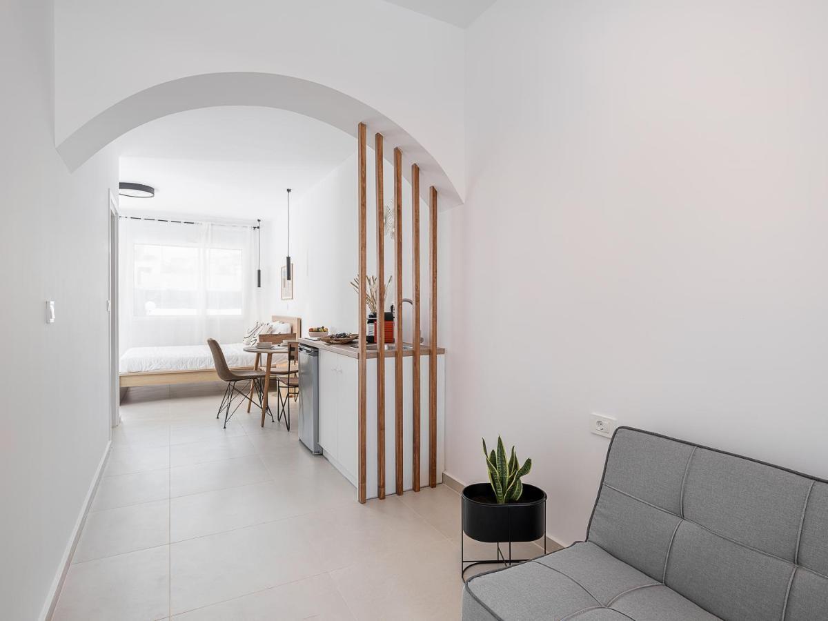 Astra Boutique At Apartment