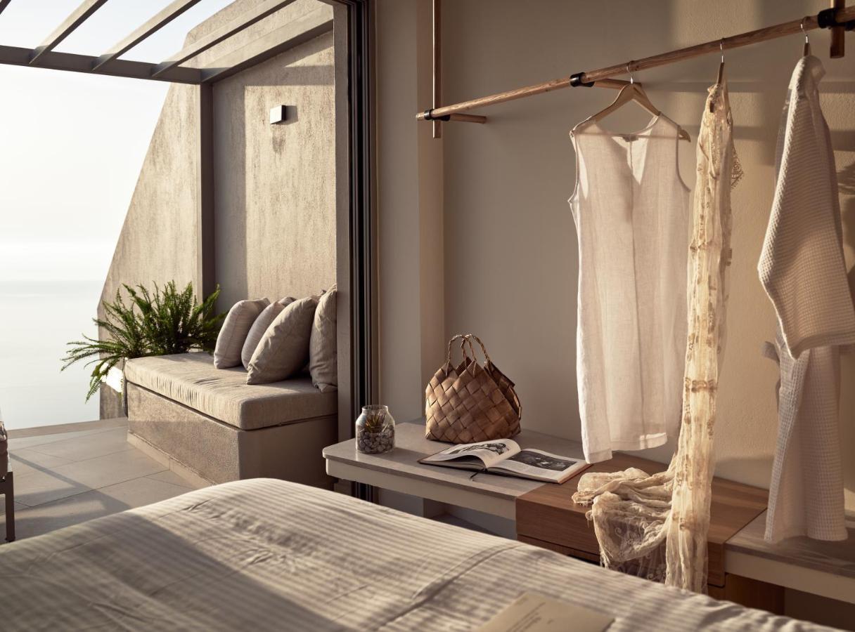 Yoma Cove Volimes