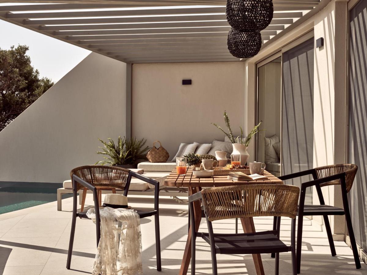 Yoma Cove Villa Volimes