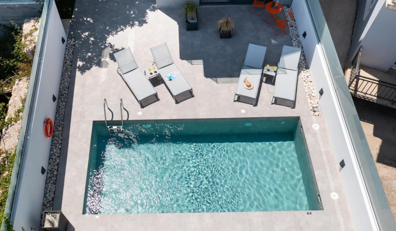 Azul Apartment