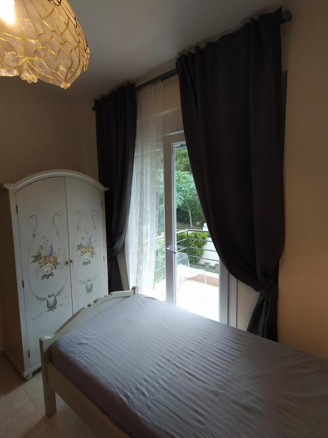 Holiday home Detached House In A Quiet Place *
