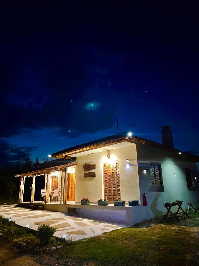 Holiday home Vast Emerald, The Only House In Kavourotrypes *