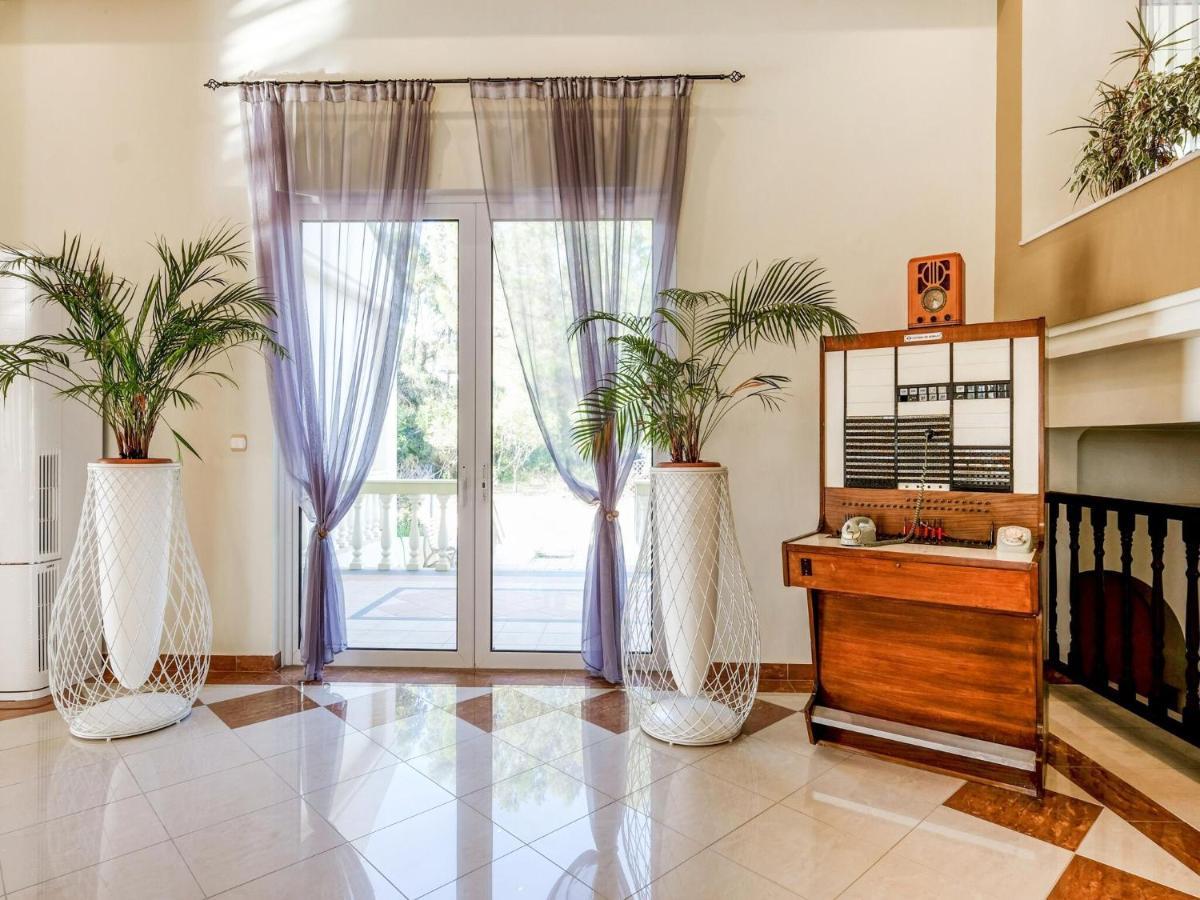 Beautiful With Private Pool Holiday home *