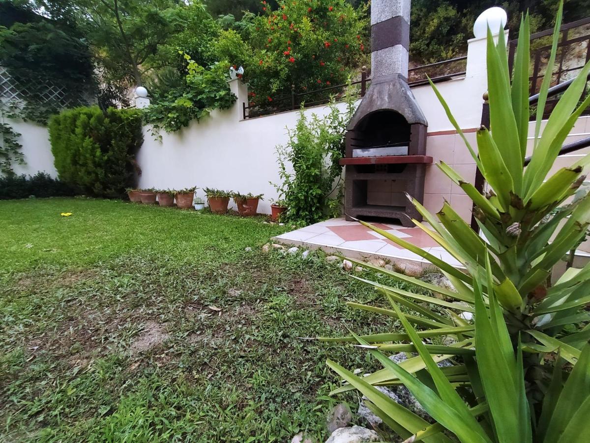 Detached House In A Quiet Place Hanioti