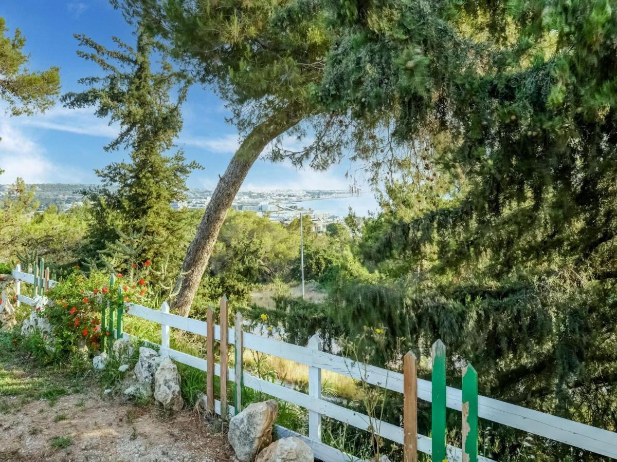 Beautiful With Private Pool Holiday home *