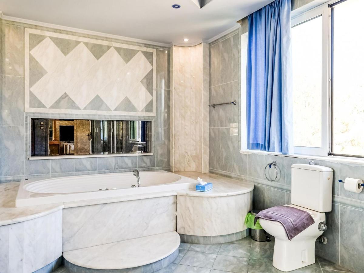 Beautiful With Private Pool Holiday home *