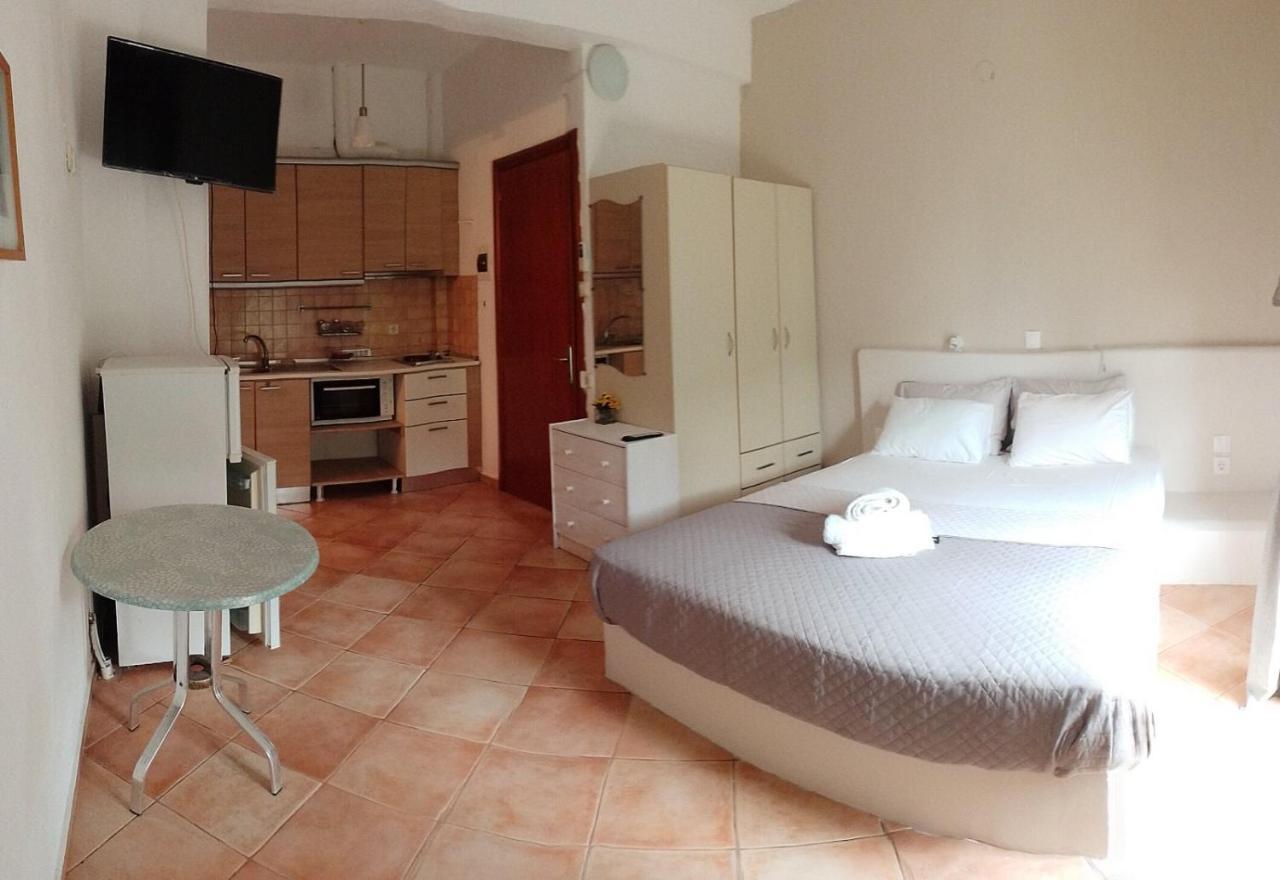 Isalos Guest house Velika (Thessaly)