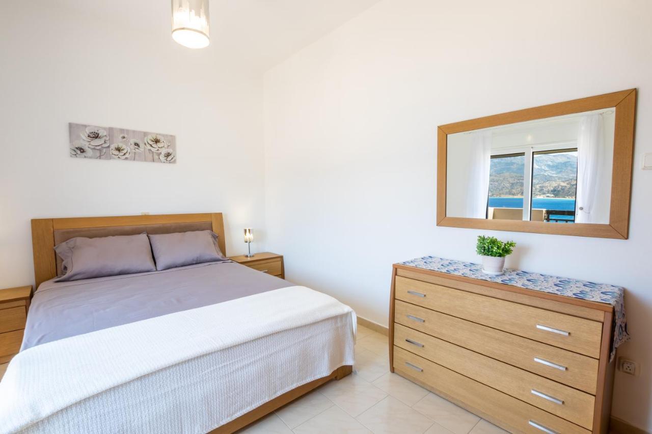 Harbor View Apartment *
