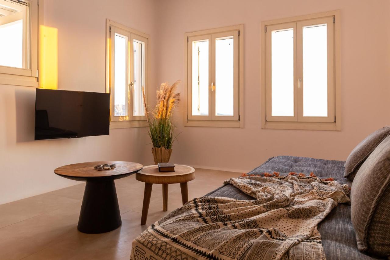 Namaste Boutique Mykonos Tourlos