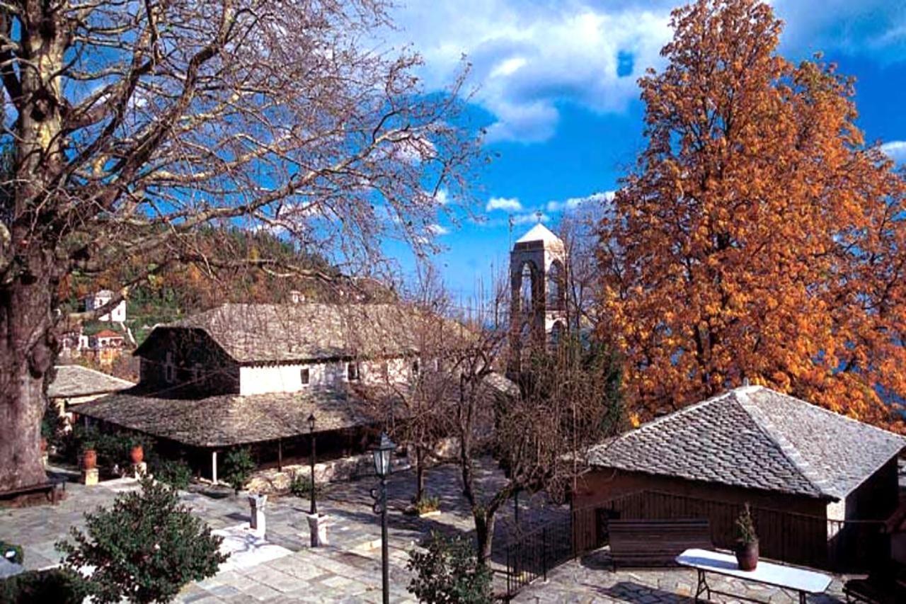 Villa Vrionis House *