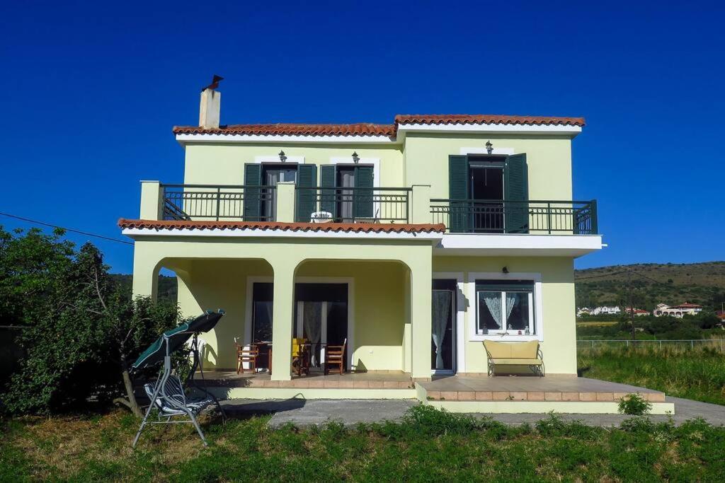 Villa Rania: ευάερη με θέα τη θάλασσα Lixouri