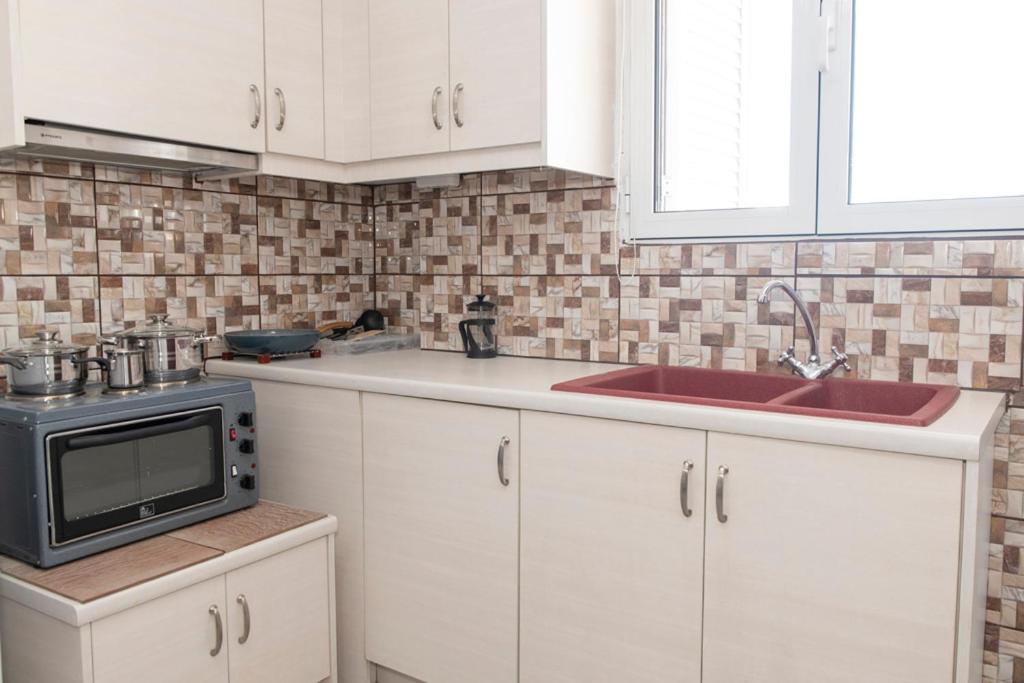 Timbaki'theodosia't Brothers Apartment *