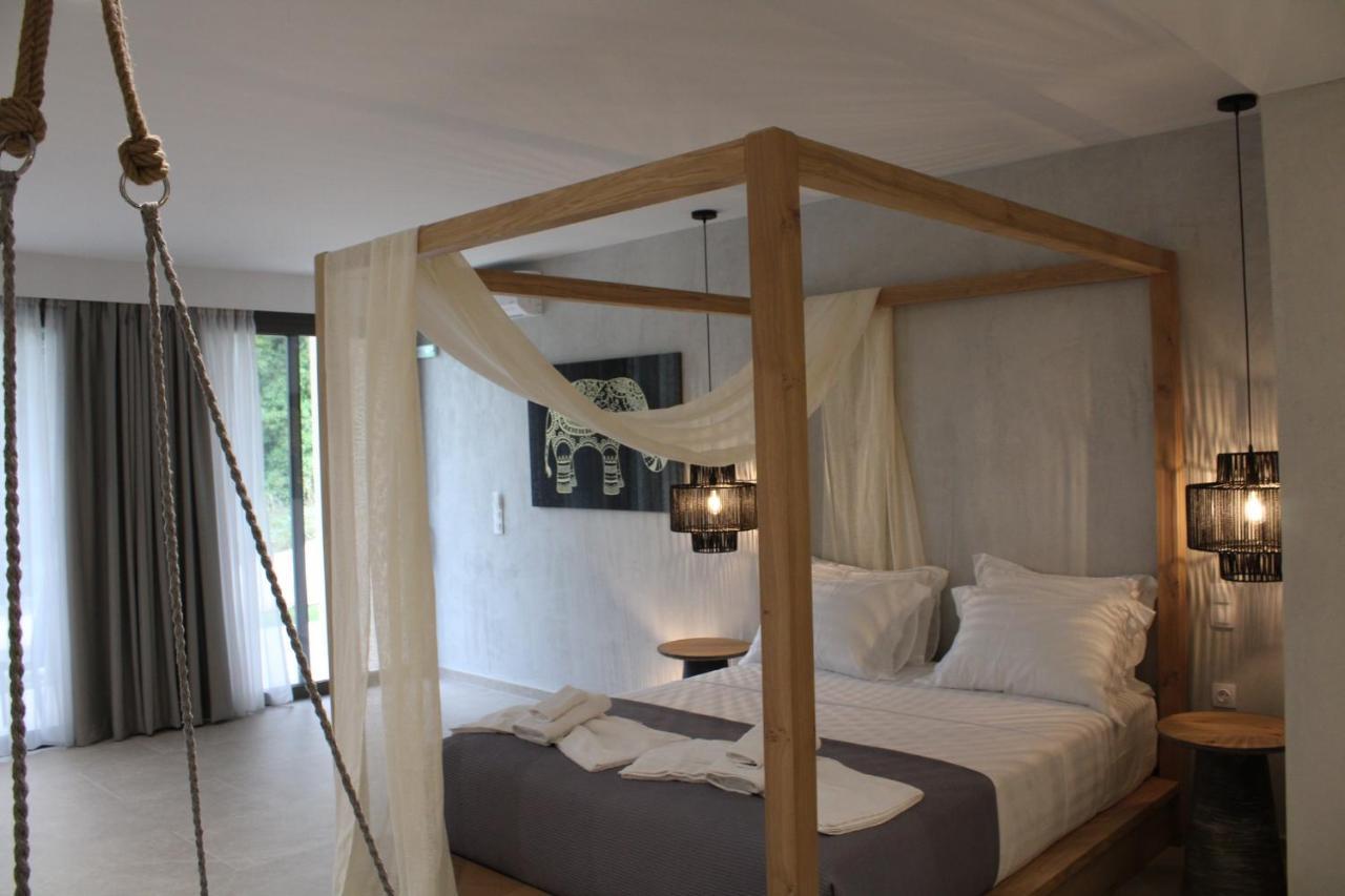 Elia Boutique * Parga
