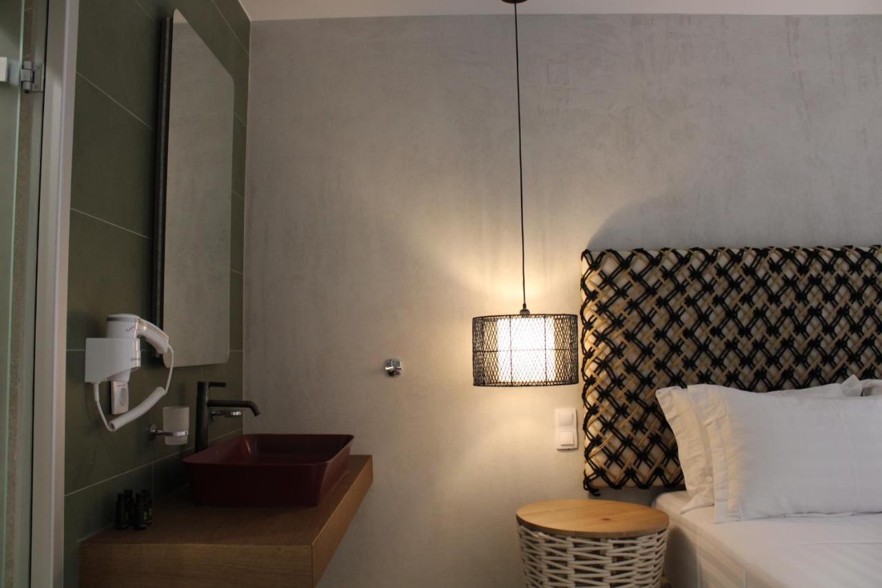 Elia Boutique * Parga