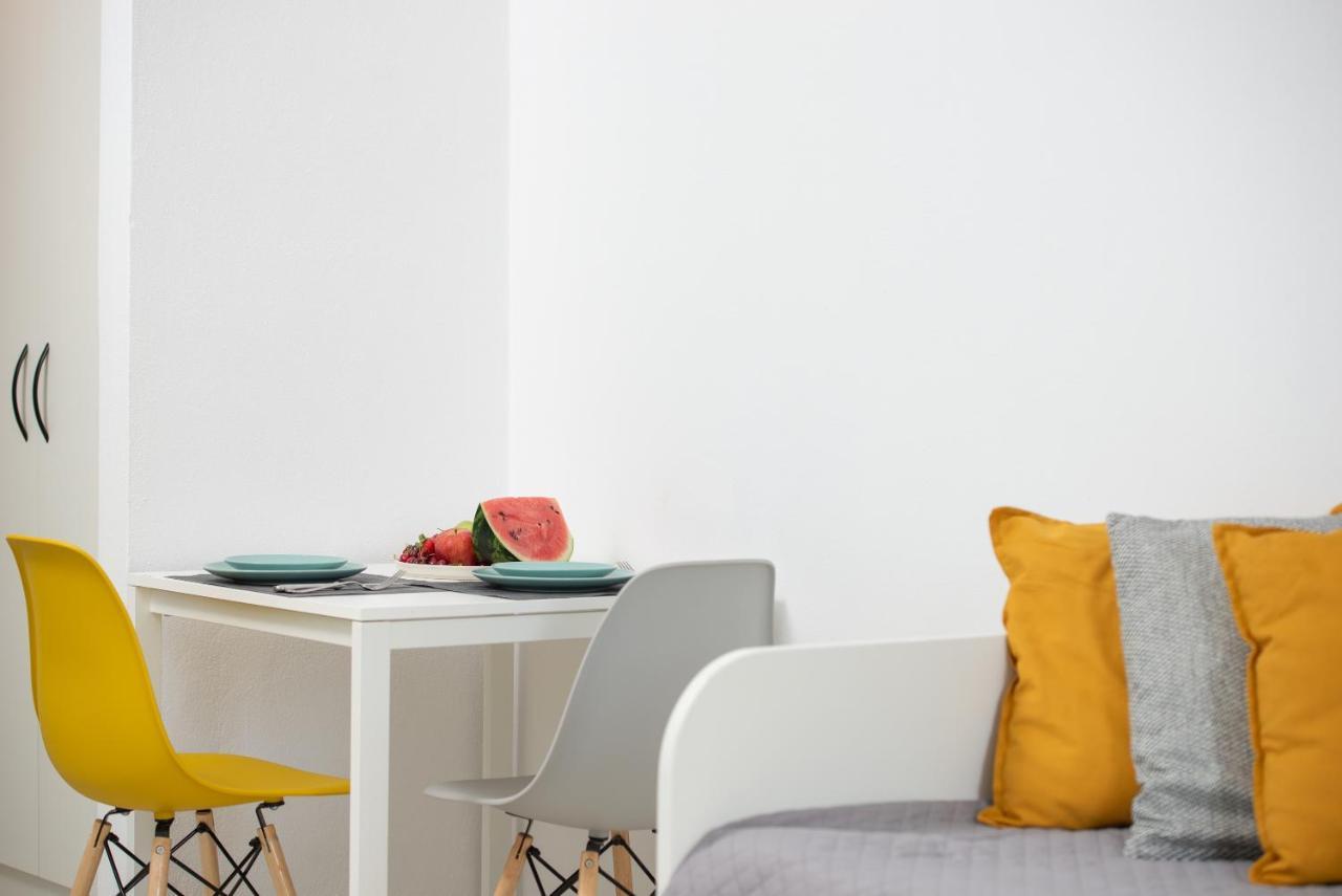 Kochyli Apartment Nea Plagia