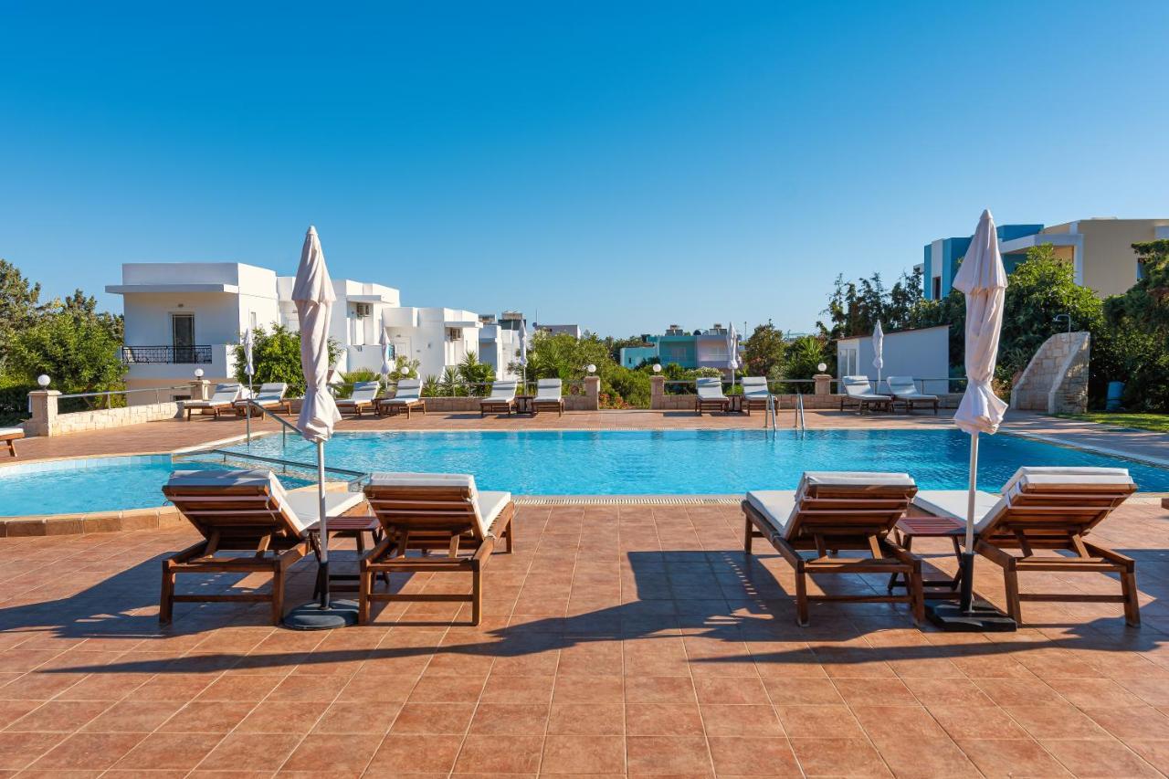 Aparthotel W By Estia 4*