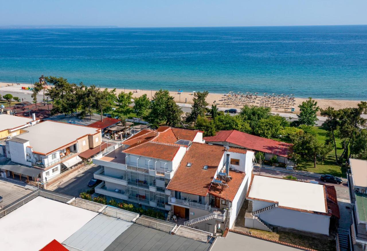 Kochyli Apartment *