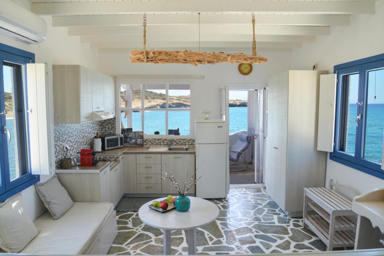 Fisherman's Syrma House *