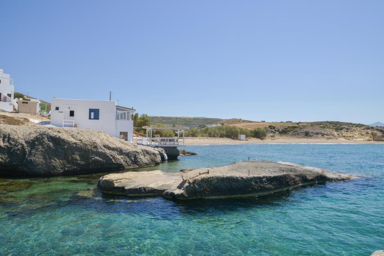 Fisherman's Syrma House *