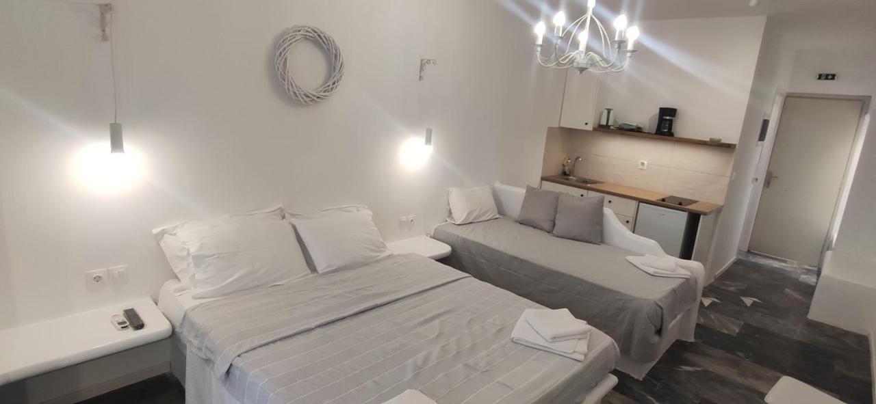 Nora Norita Aparthotel Batsi (Andros)