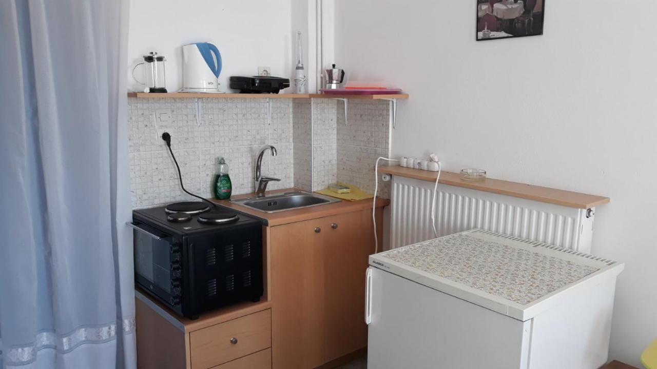 Aparthotel Kocheilas Studios