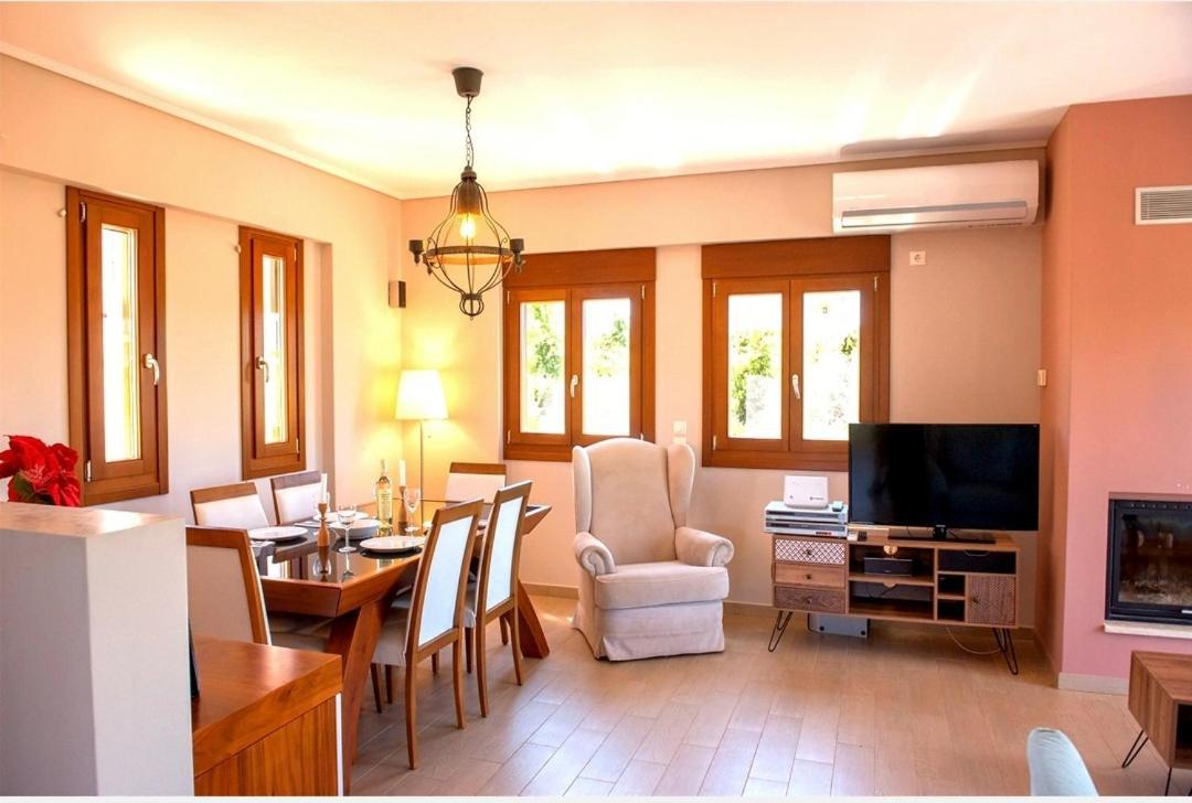 Athens Artemis Pool Sea Airport Apartment *