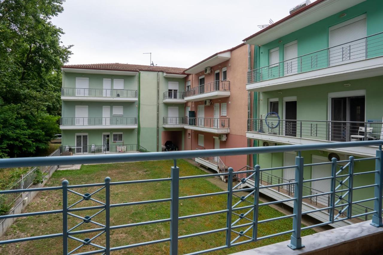 Dias Villa