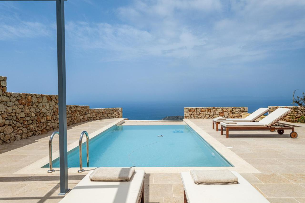 Patio Complex * Stoupa