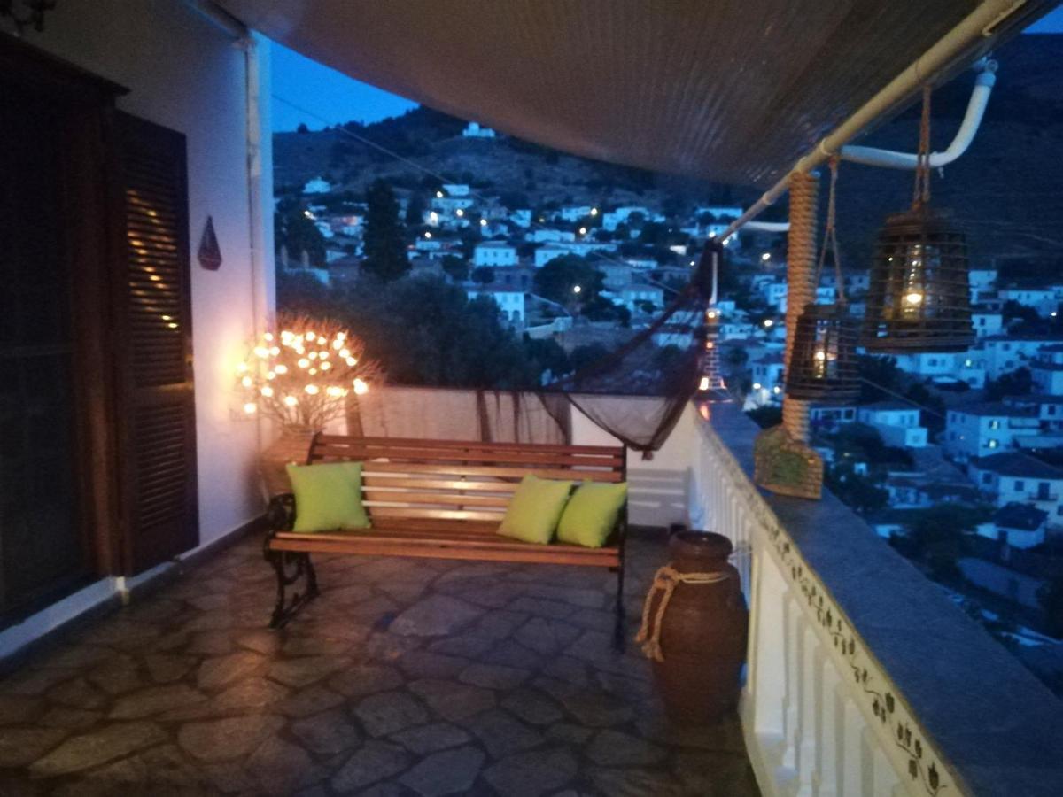 Holiday home Panoramic Views In Hydra, Greece *