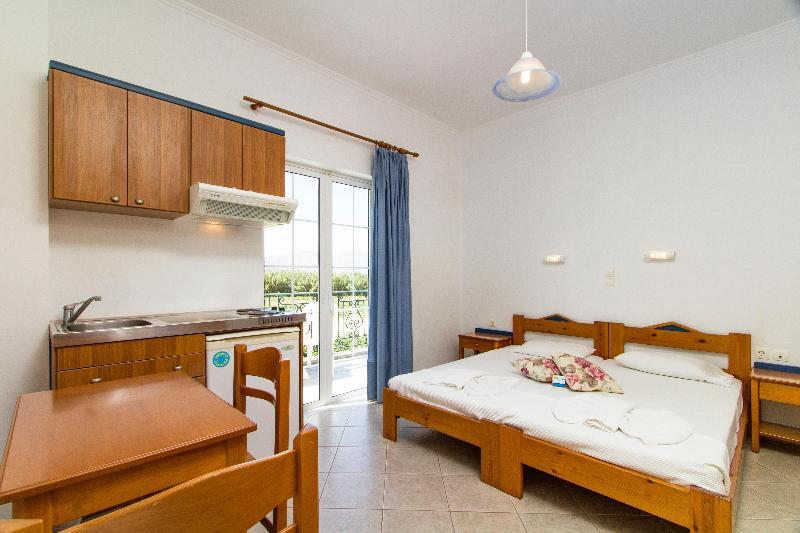 Aparthotel Mediterranean & Kissamos