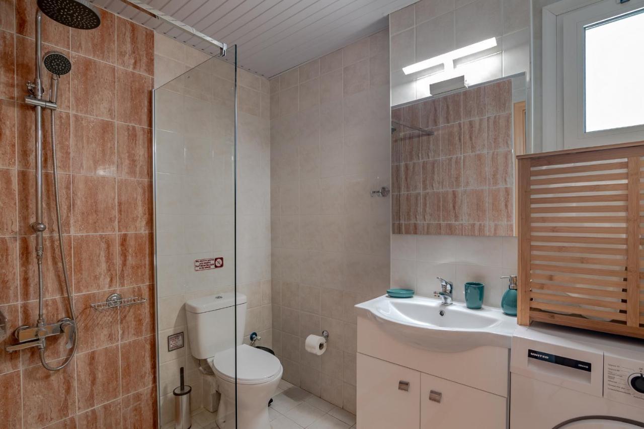 Antonios Apartment