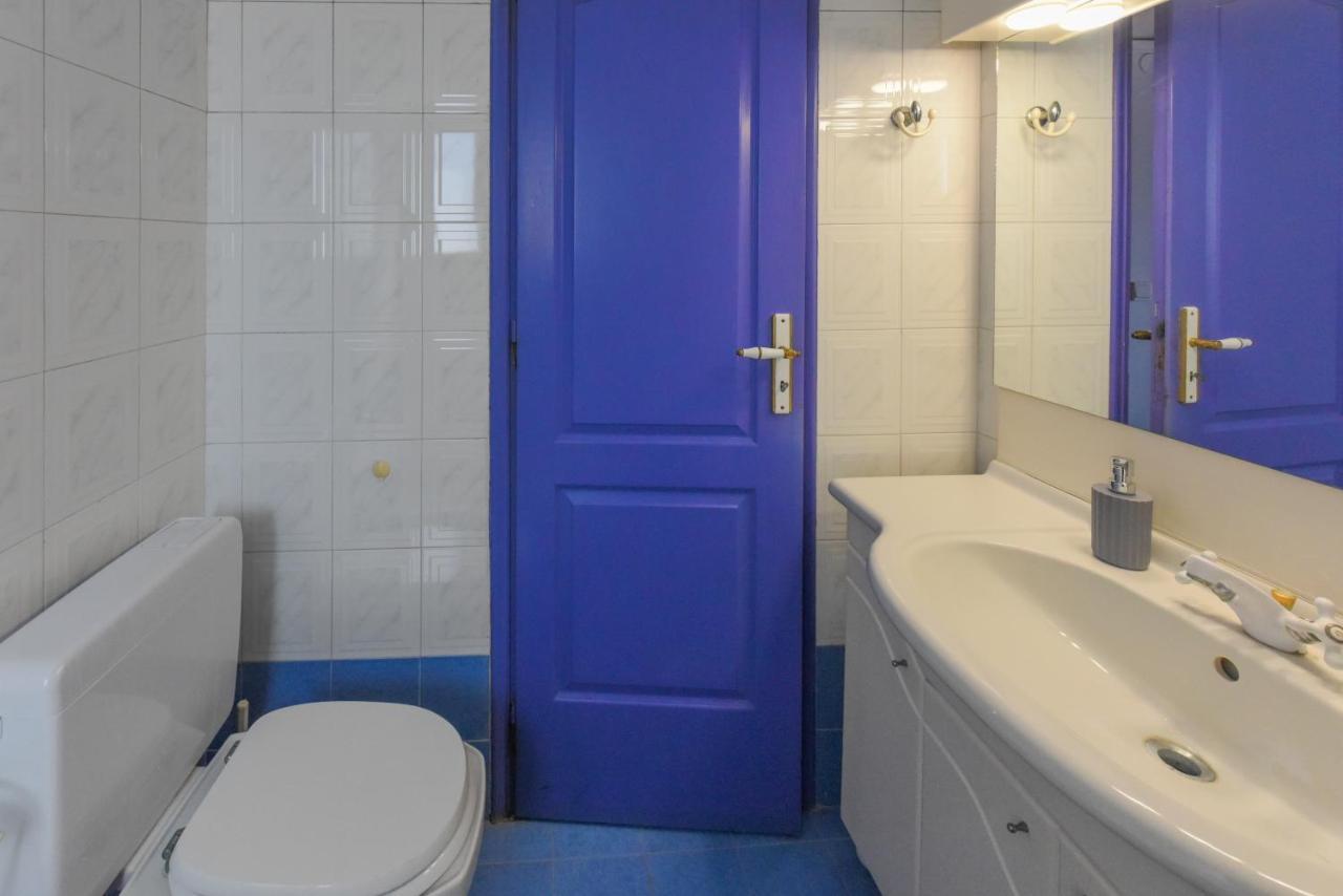 Deja Blue Maisonette Ll Holiday home