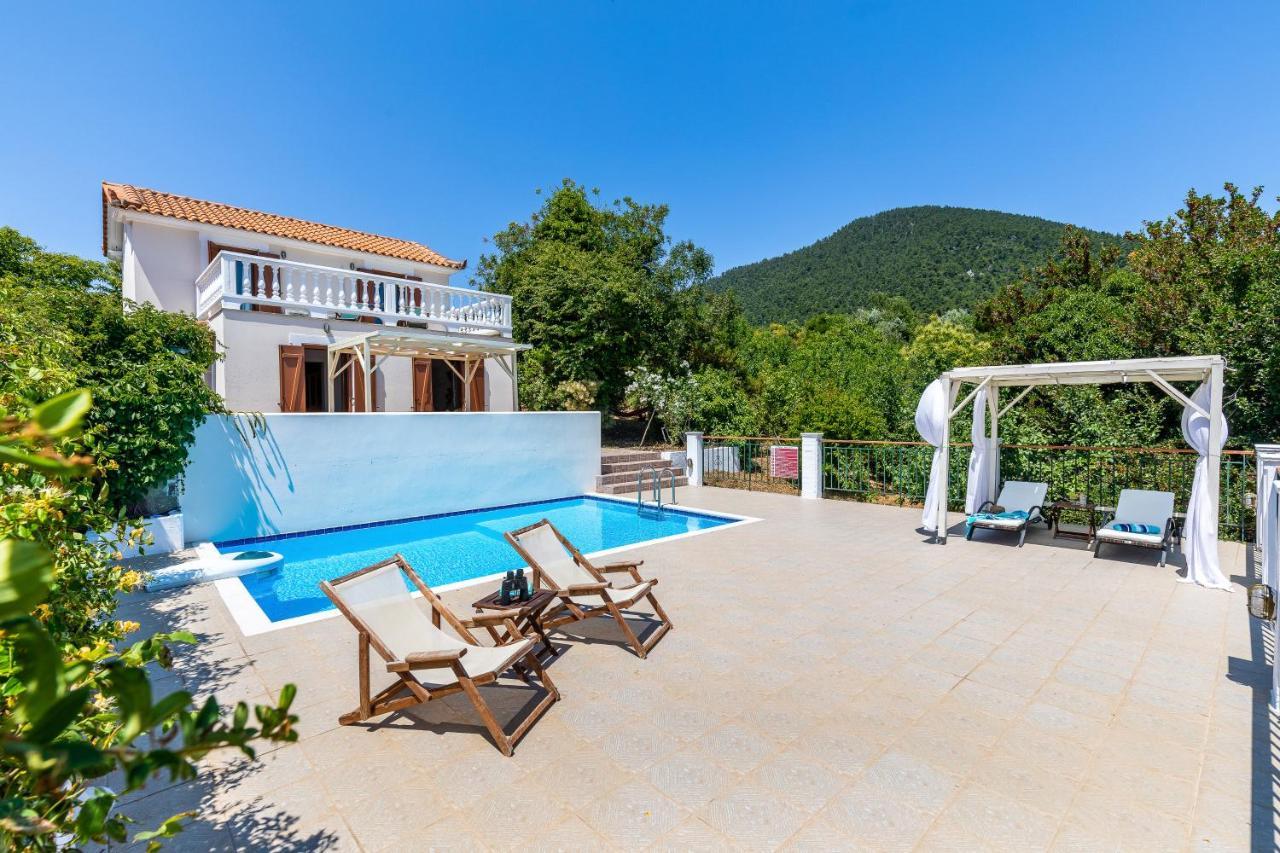 Skopelos Country Villa *