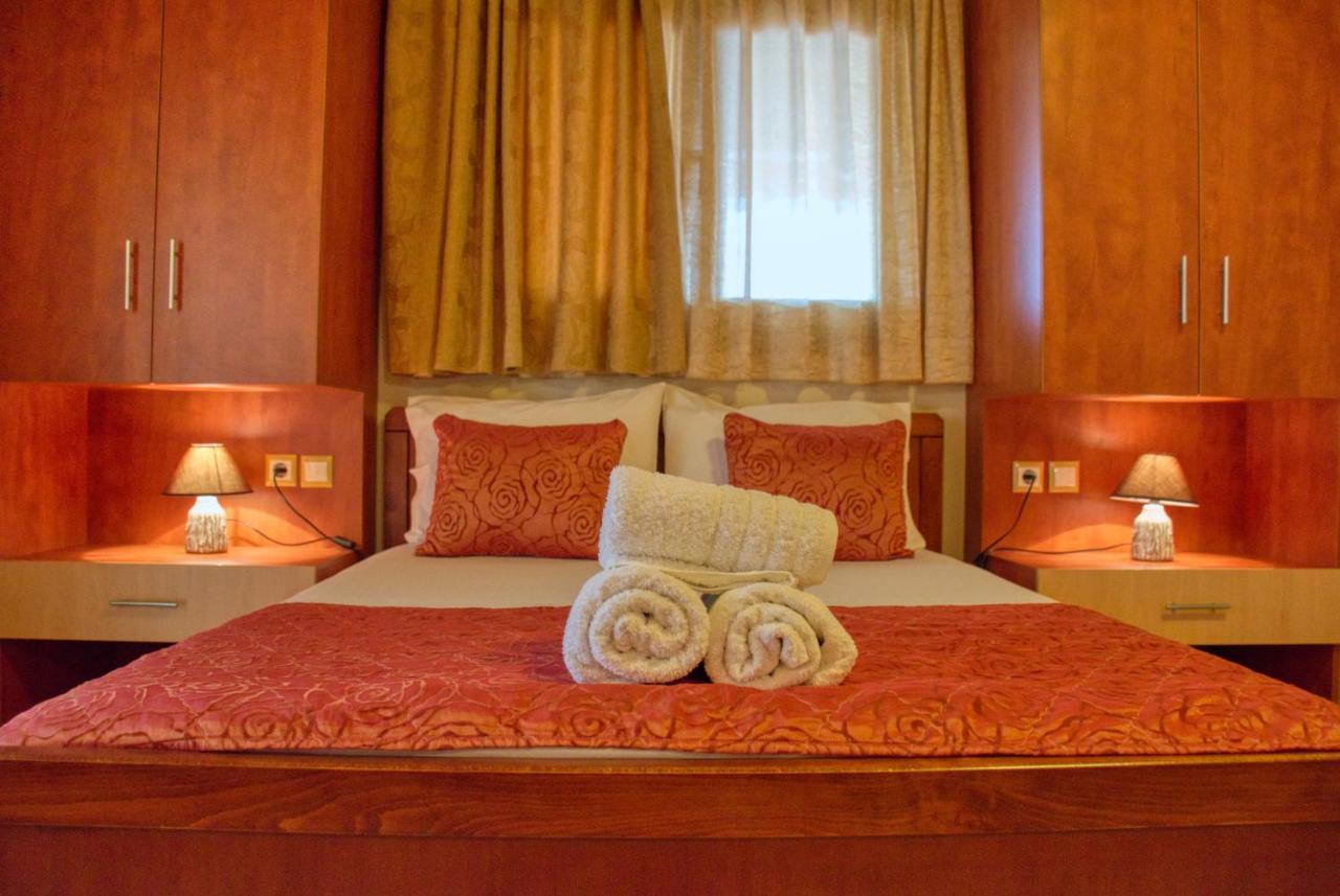 Rodon Garden Centre Guest house *