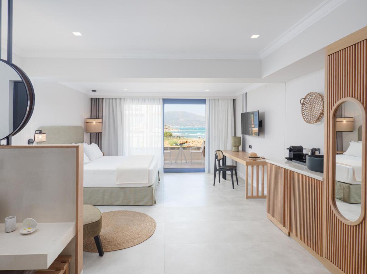 Aparthotel Pyrgos Blue