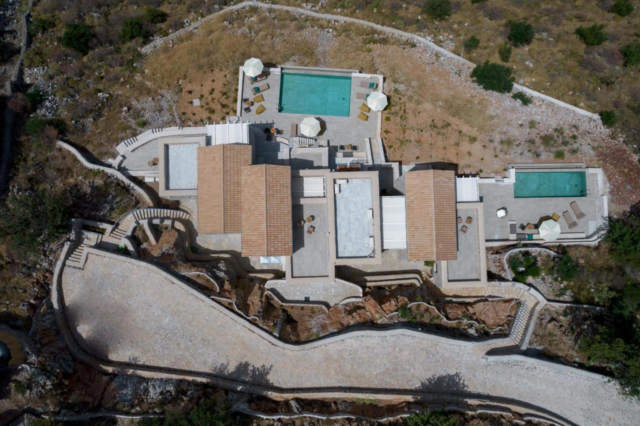 Ermis-apea Holiday home Limeni