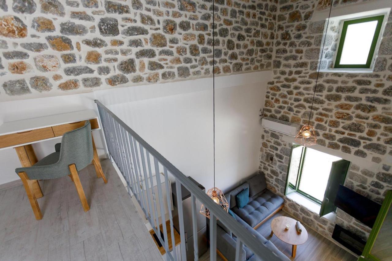 Ermis-apea Holiday home