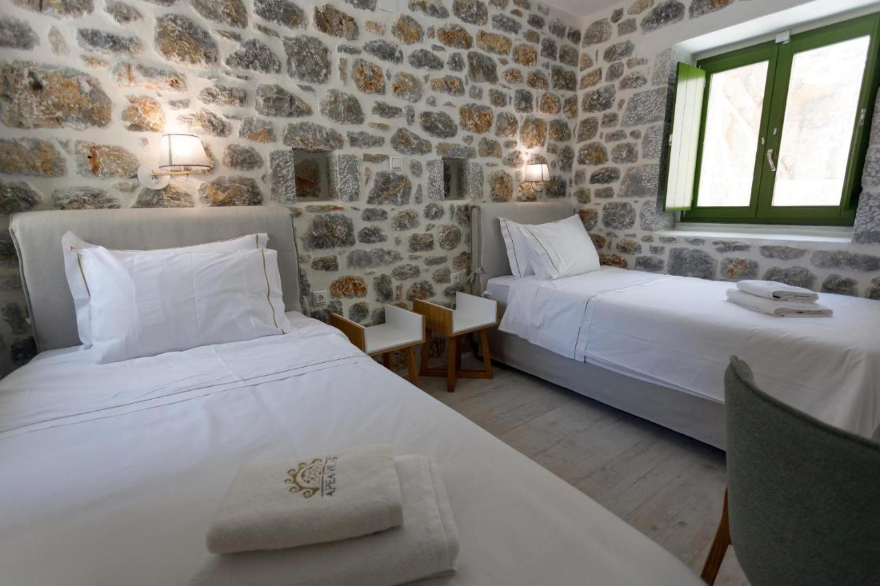 Ermis-apea Holiday home Limeni