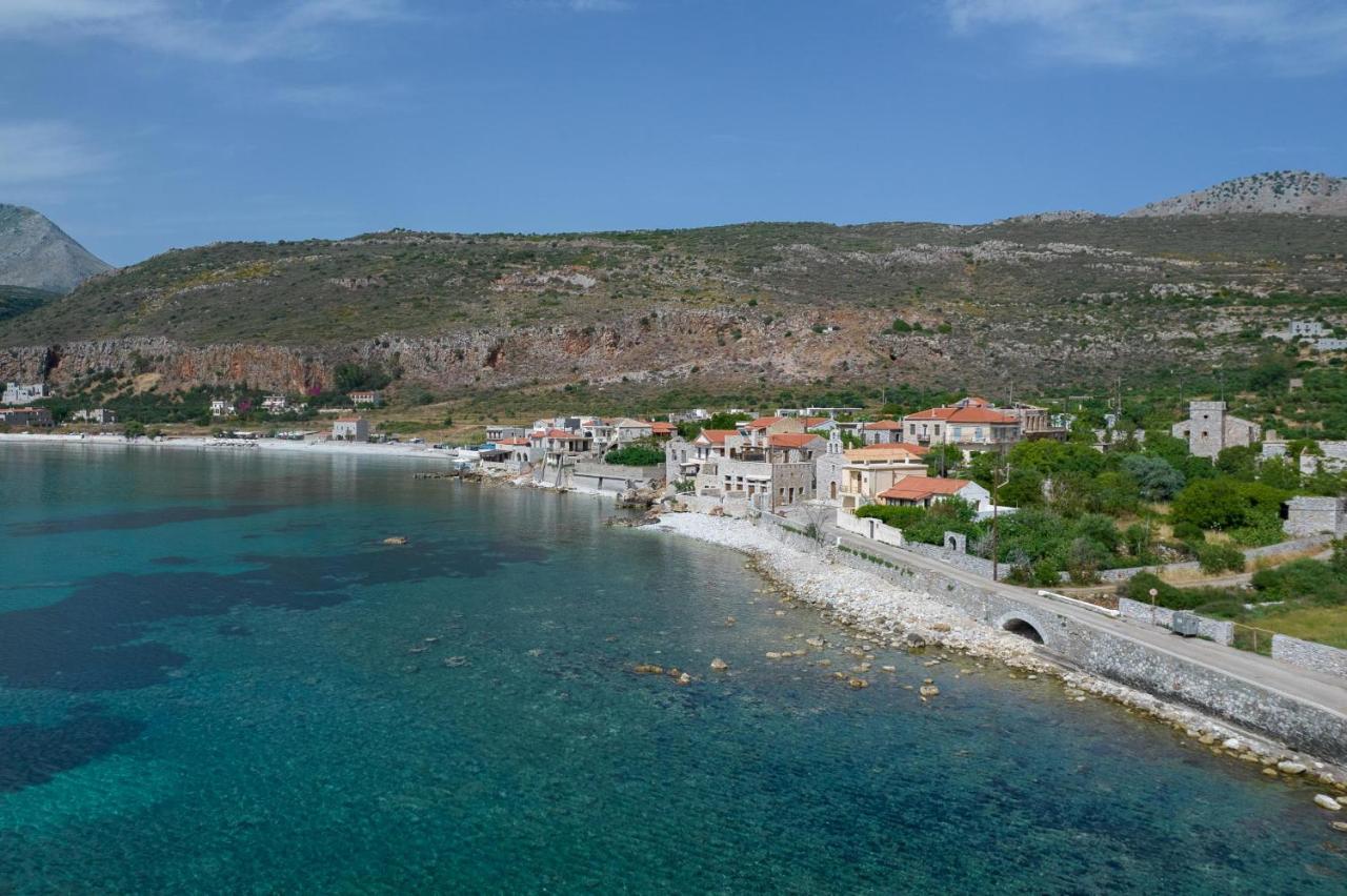 Poseidon-apea Holiday home *