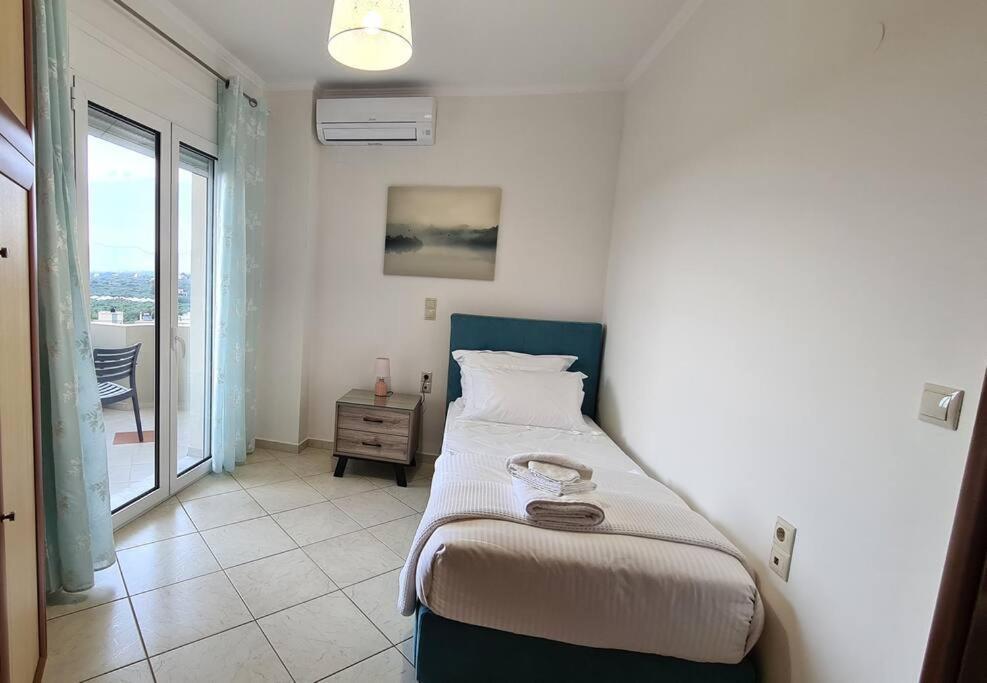 Apartment Physis Apt- Big Comfortable With View Kounoupidhiana