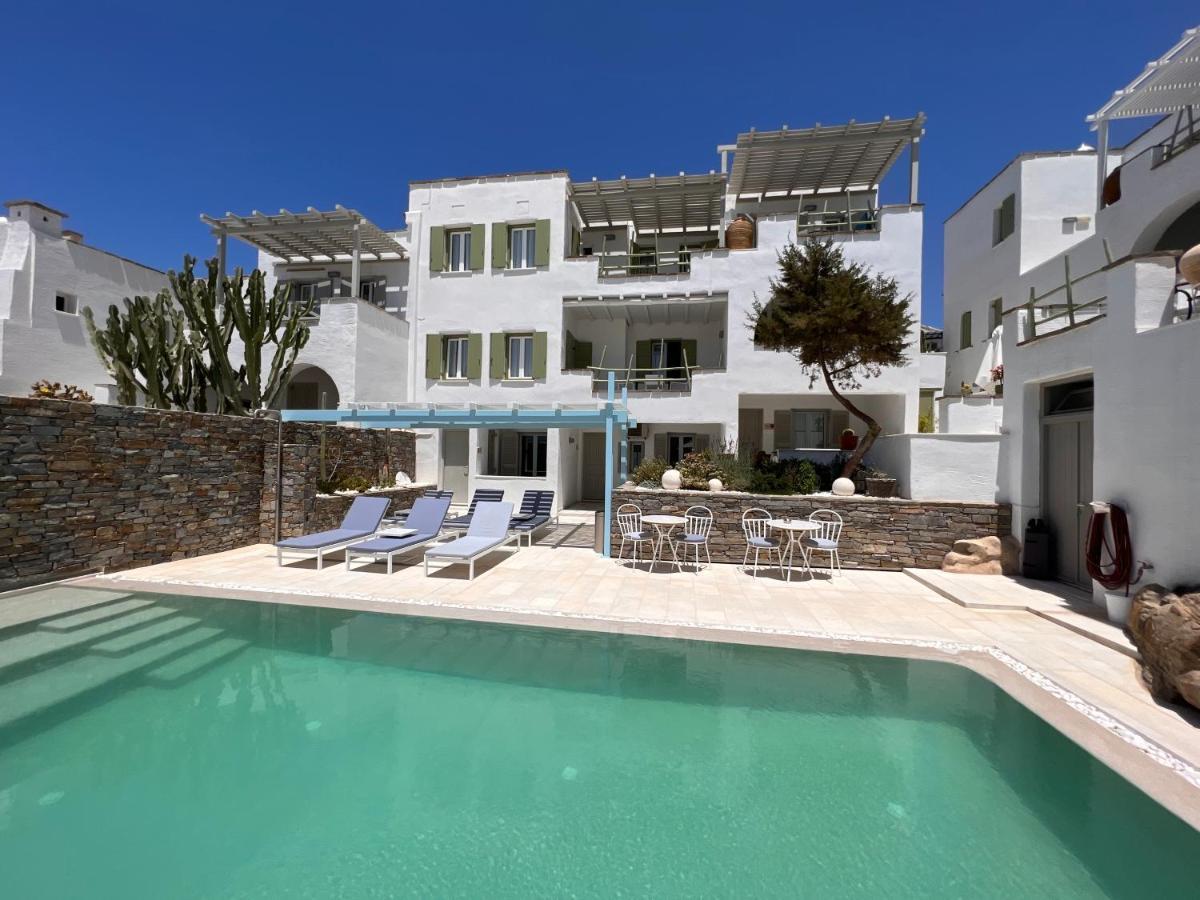 Anthos Aparthotel Naousa (Paros)